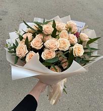 Букет Кремовые розы Латте в Псебае