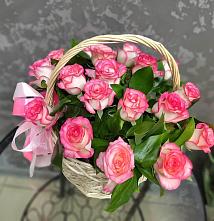 Цветочная композиция из Розы в корзине в Псебае